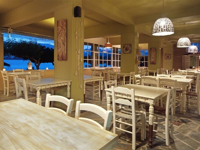 Venus Beach Hotel Bungalows 尼亚斯蒂拉 外观 照片