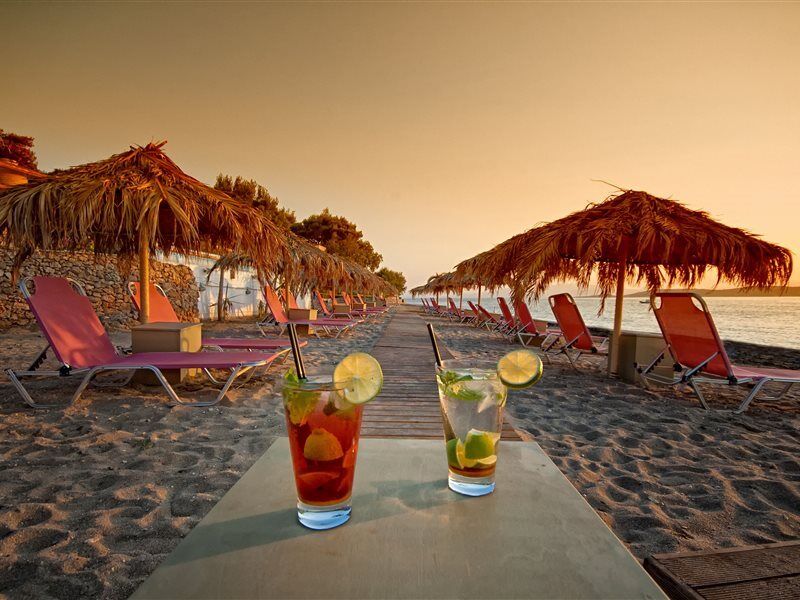 Venus Beach Hotel Bungalows 尼亚斯蒂拉 外观 照片