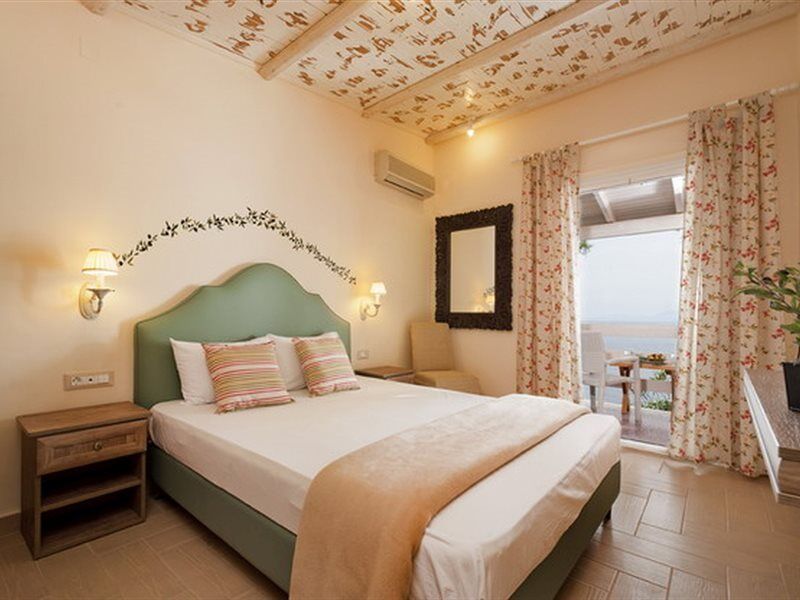 Venus Beach Hotel Bungalows 尼亚斯蒂拉 外观 照片